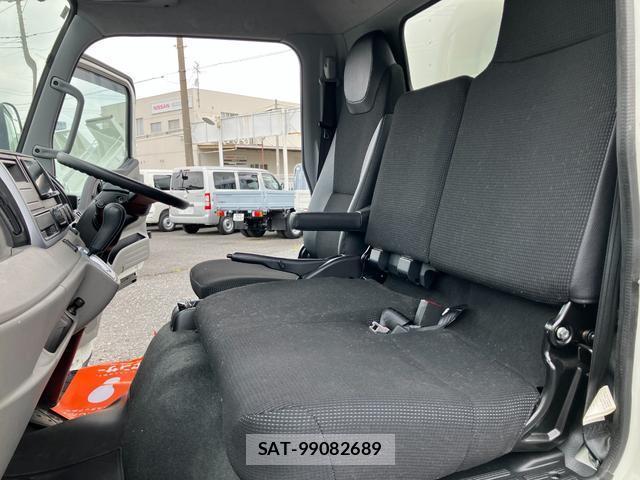 MITSUBISHI FUSO CANTER 2023-08 8731268-6