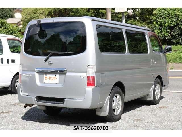 Nissan Caravan 2007-03 8725835-6