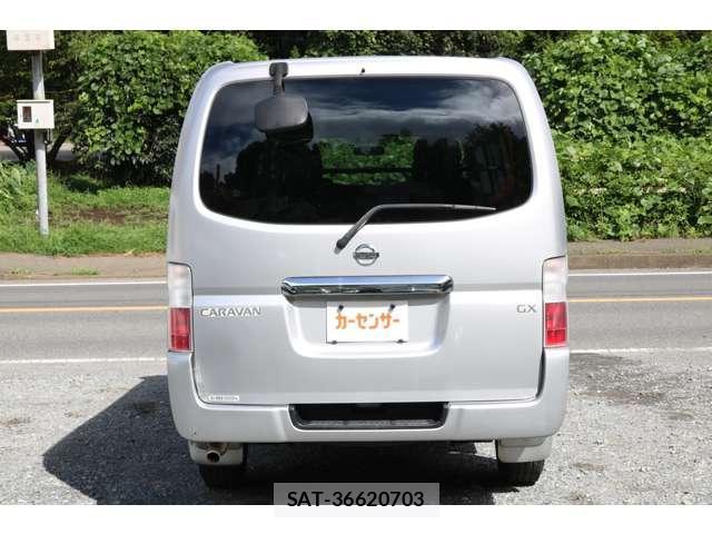 Nissan Caravan 2007-03 8725835-8