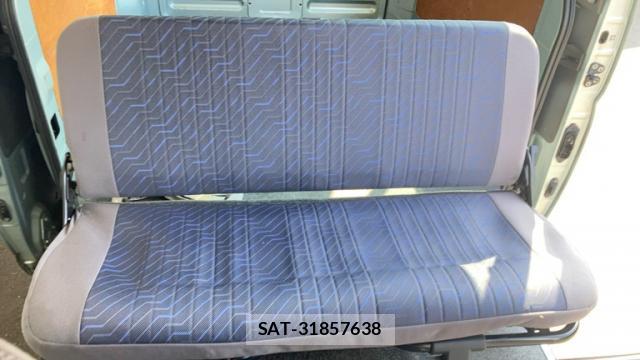 Nissan Caravan 2003-10 8727309-19