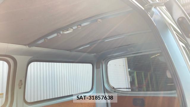 Nissan Caravan 2003-10 8727309-5