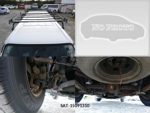 Nissan Caravan 2006-02 8727440-6