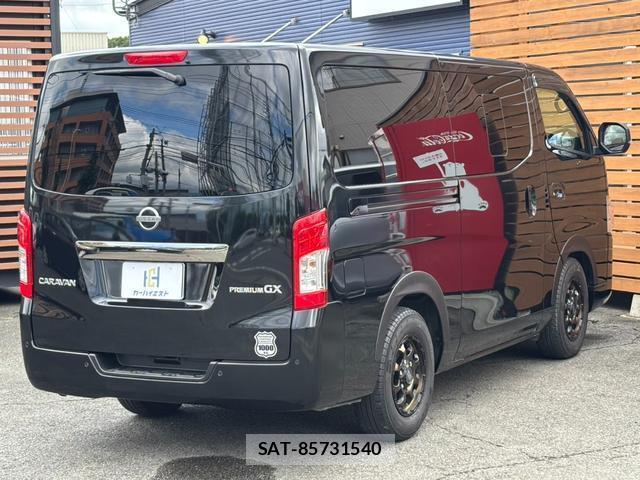 Nissan Caravan 2021-11 8730177-4