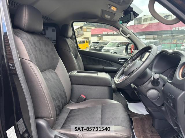 Nissan Caravan 2021-11 8730177-9