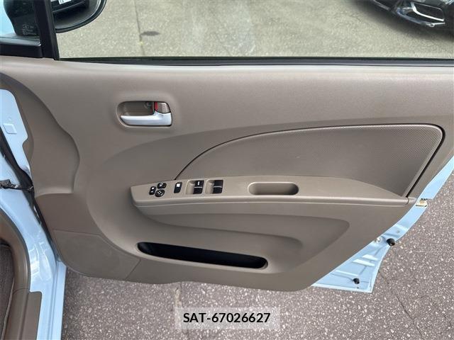 Mazda CAROL 2013-04 8726711-13