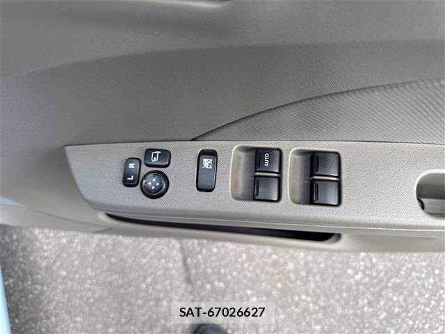 Mazda CAROL 2013-04 8726711-14