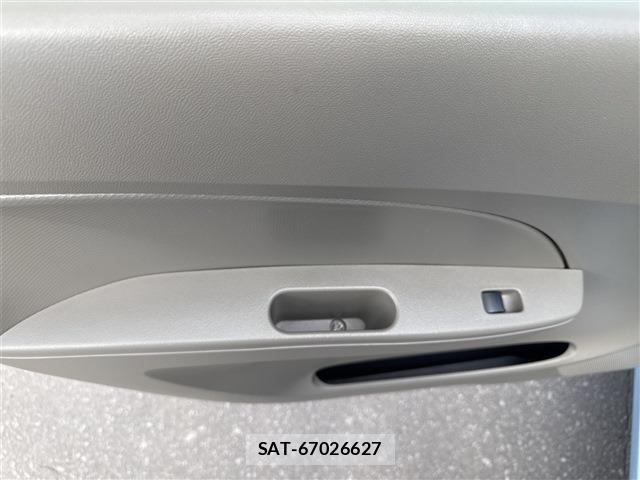 Mazda CAROL 2013-04 8726711-18