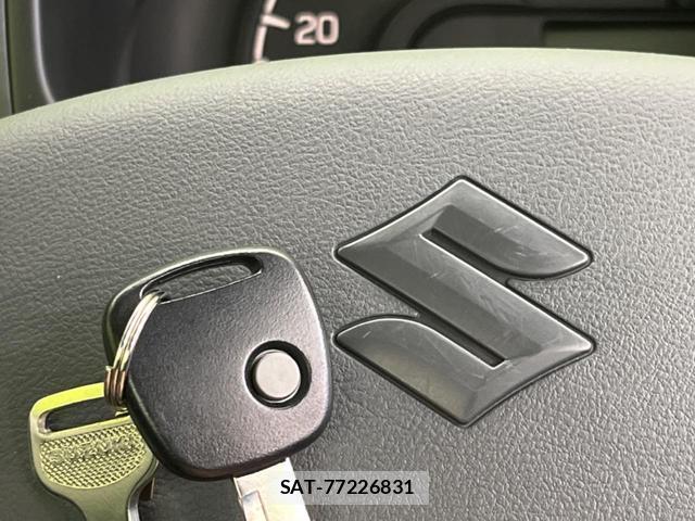 Suzuki CARRY TRUCK 2025-03 8728408-7