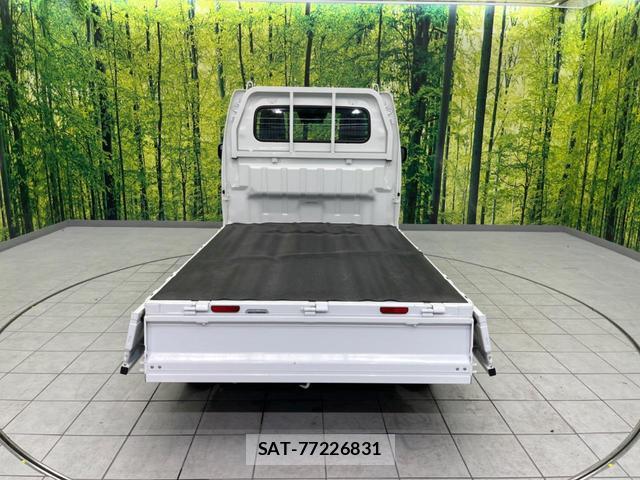 Suzuki CARRY TRUCK 2025-03 8728408-9