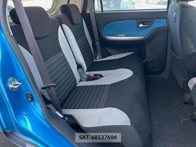 Daihatsu CAST 2015-10 8727027-8