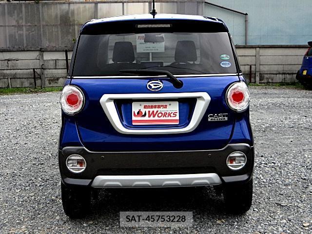 Daihatsu CAST 2015-12 8731288-9