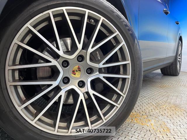 Porsche CAYENNE 2022-10 8725983-14