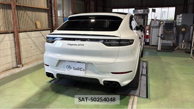Porsche CAYENNE 2022-03 8729623-1