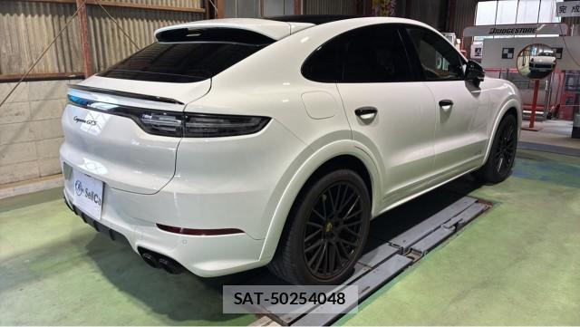 Porsche CAYENNE 2022-03 8729623-10