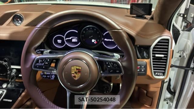 Porsche CAYENNE 2022-03 8729623-16