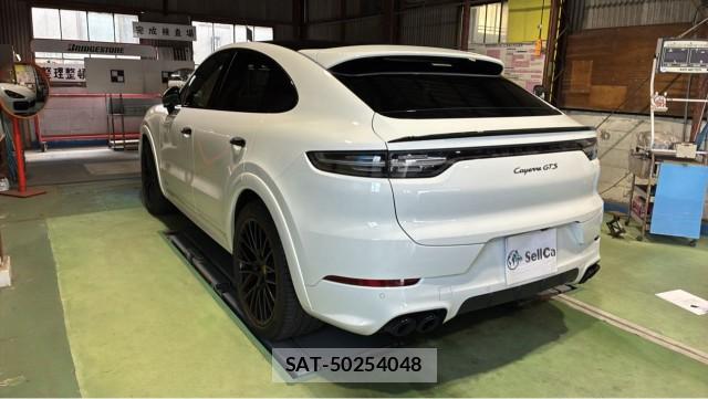 Porsche CAYENNE 2022-03 8729623-3