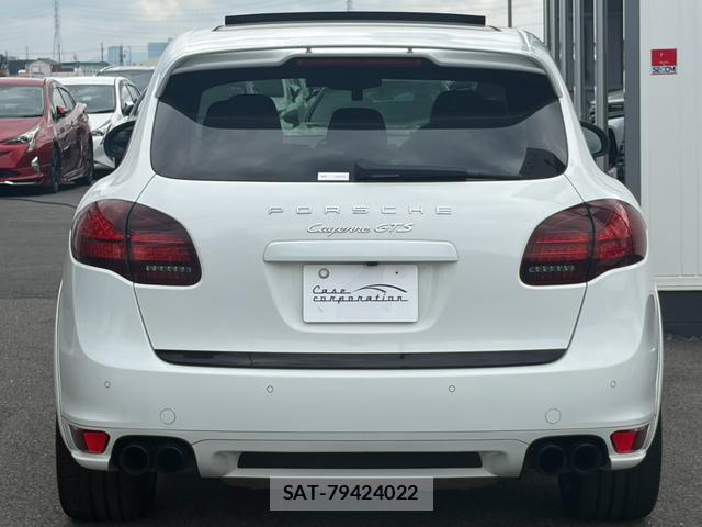 Porsche CAYENNE 2012-12 8726103-1