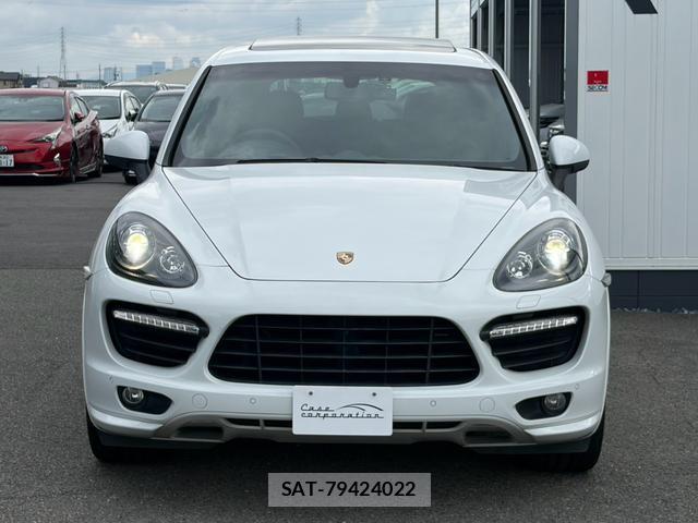 Porsche CAYENNE 2012-12 8726103-6