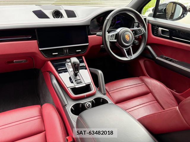 Porsche CAYENNE 2020-03 8726130-3