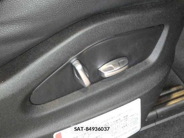 Porsche CAYENNE 2019-06 8726827-13