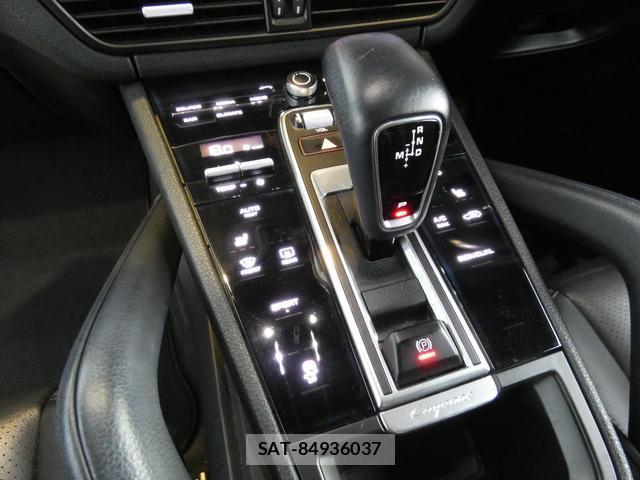 Porsche CAYENNE 2019-06 8726827-7