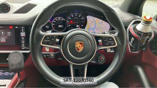 Porsche CAYENNE 2019-04 8729573-16