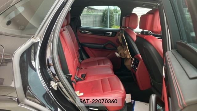 Porsche CAYENNE 2019-04 8729573-6