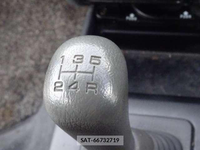 Mitsubishi CHARIOT 1992-06 8730395-9