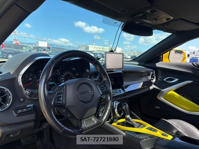 Chevrolet CAMARO 2017-11 8728608-16