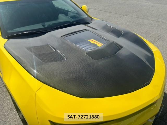 Chevrolet CAMARO 2017-11 8728608-2