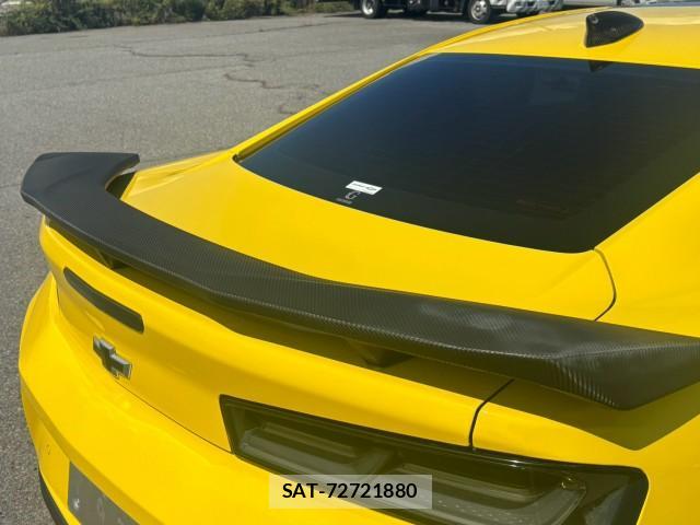 Chevrolet CAMARO 2017-11 8728608-9