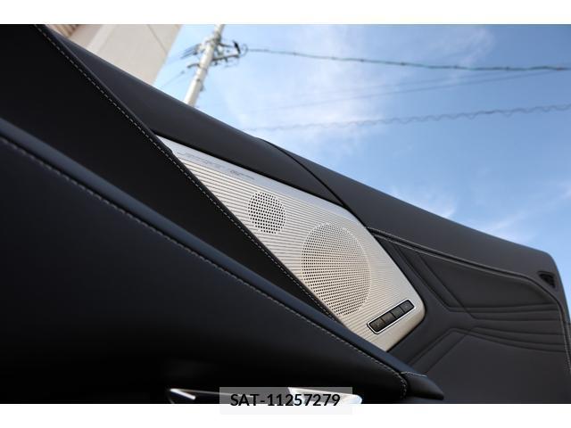 Chevrolet CORVETTE 2024-03 8731015-16