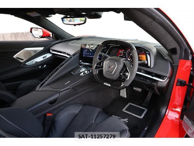 Chevrolet CORVETTE 2024-03 8731015-2