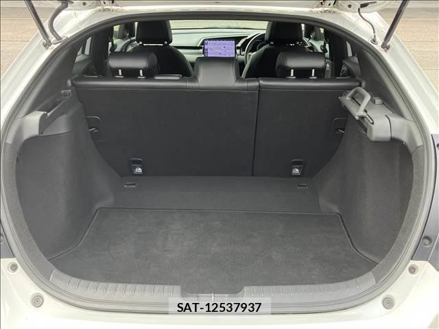 Honda CIVIC 2021-03 8726046-12