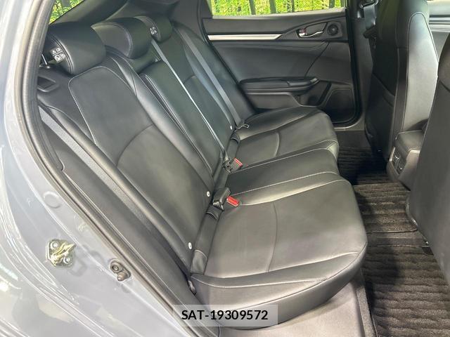 Honda CIVIC 2020-10 8726699-10