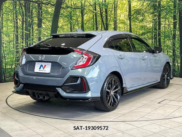 Honda CIVIC 2020-10 8726699-17