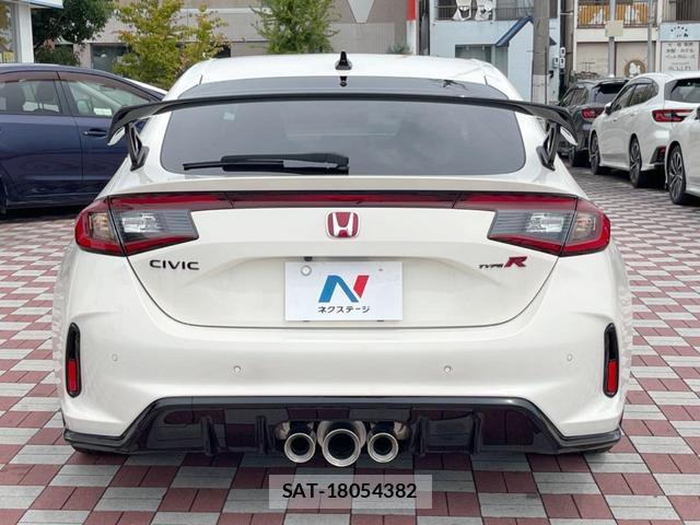 Honda CIVIC 2025-06 8727962-14