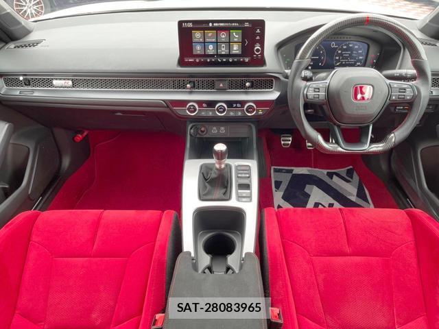 Honda CIVIC 2023-11 8727963-1