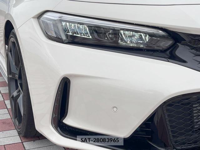 Honda CIVIC 2023-11 8727963-11