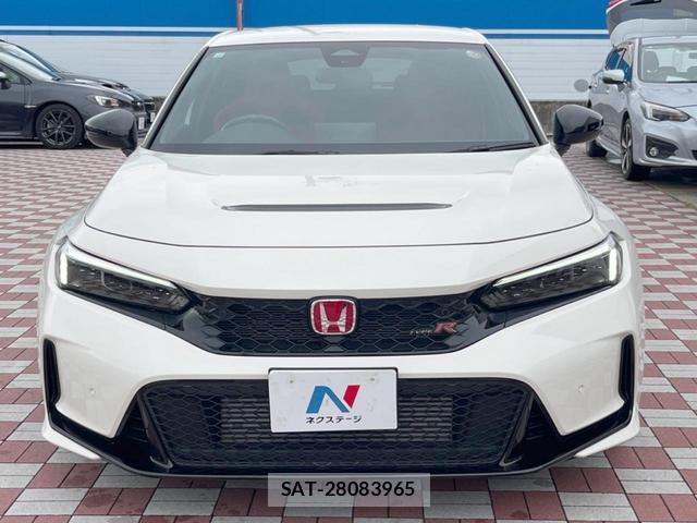 Honda CIVIC 2023-11 8727963-13