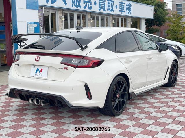 Honda CIVIC 2023-11 8727963-16