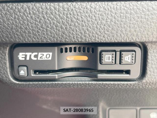 Honda CIVIC 2023-11 8727963-5
