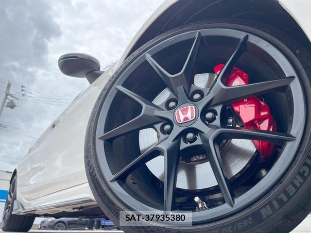 Honda CIVIC 2024-03 8727966-11