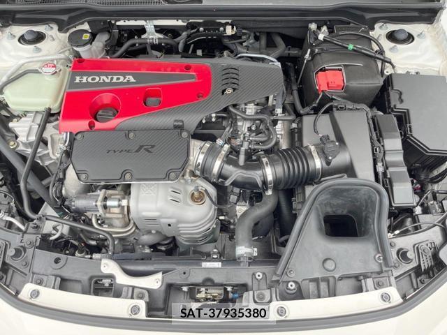 Honda CIVIC 2024-03 8727966-17