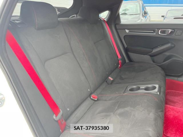 Honda CIVIC 2024-03 8727966-8