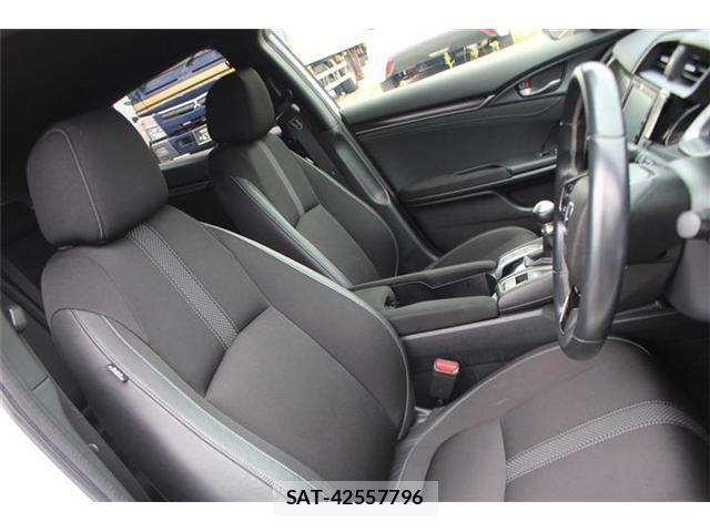 Honda CIVIC 2021-02 8729828-16