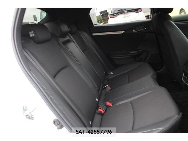 Honda CIVIC 2021-02 8729828-17