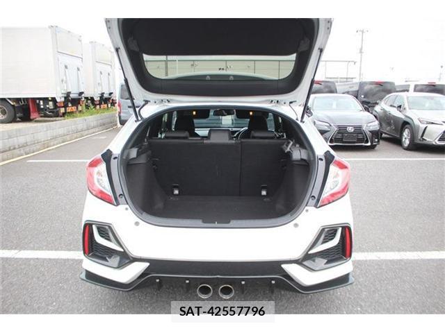 Honda CIVIC 2021-02 8729828-19