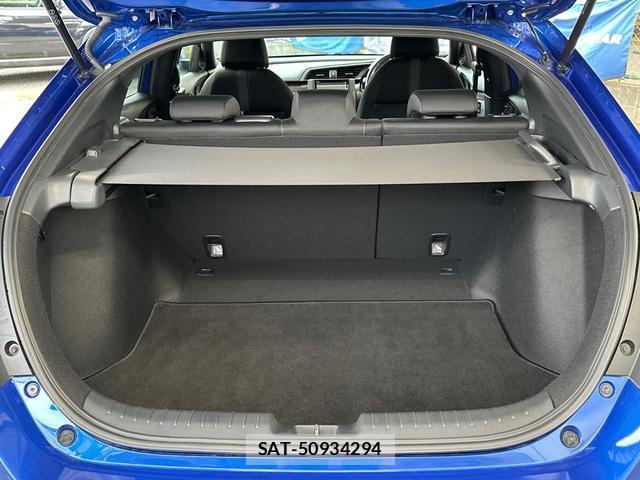 Honda CIVIC 2019-09 8729893-13