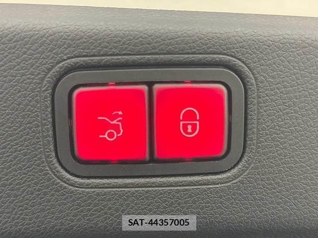 Mercedes Benz CLS-CLASS 2018-08 8728498-9
